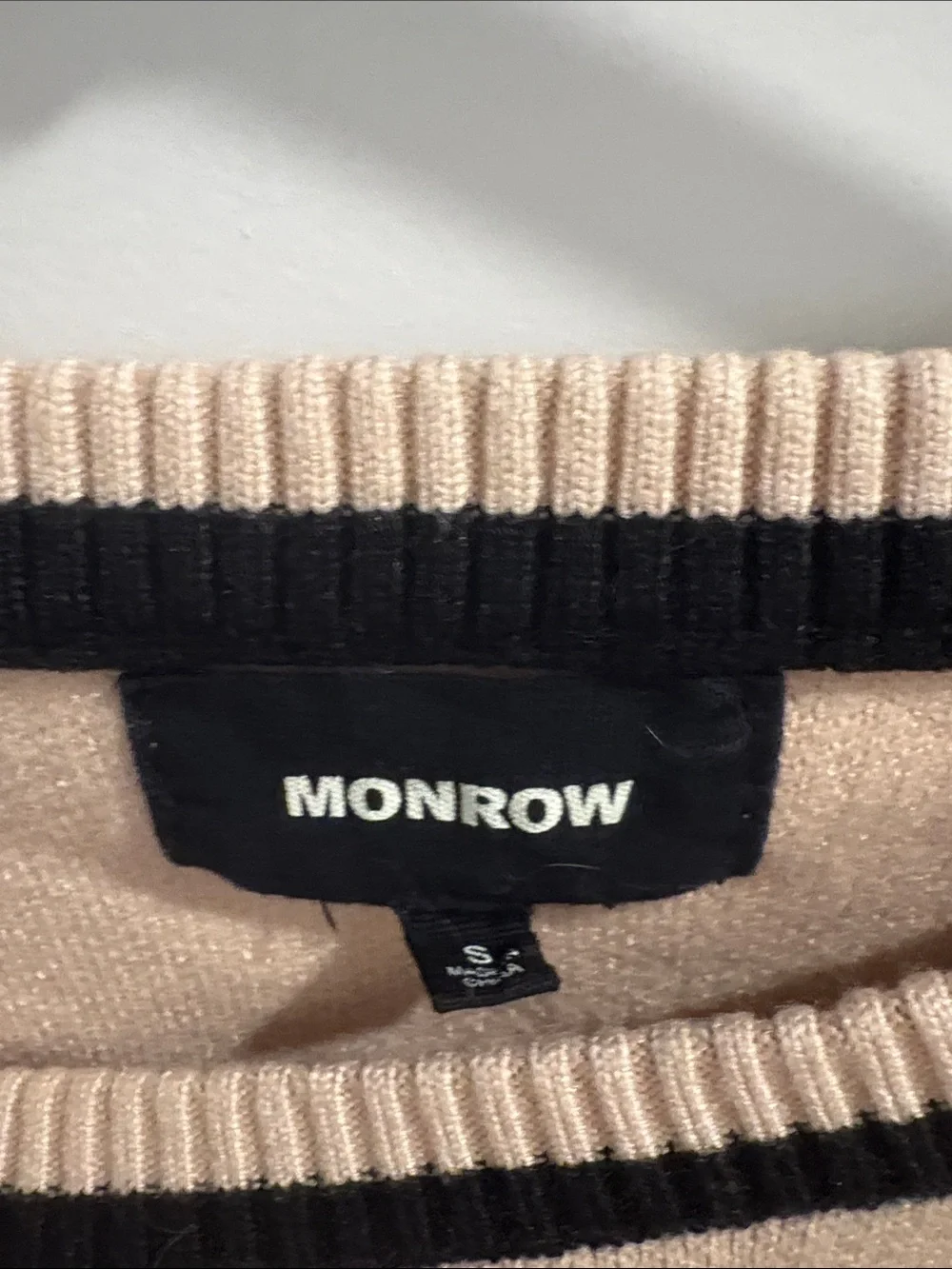 Monrow Super Soft Color Block Knit - Picture 5 of 9